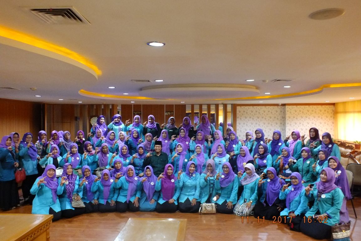 PB se jateng siap perjuangkan <a href="/cakimiNOW/">A Muhaimin Iskandar</a> jd wapres 2019
youtu.be/S-o_2EgU2No 
Cc <a href="/Kadir_Karding/">Abdul Kadir Karding</a> <a href="/yusuf_ch/">M Yusuf Chudlory</a> <a href="/st_masrifah/">Siti Masrifah</a>