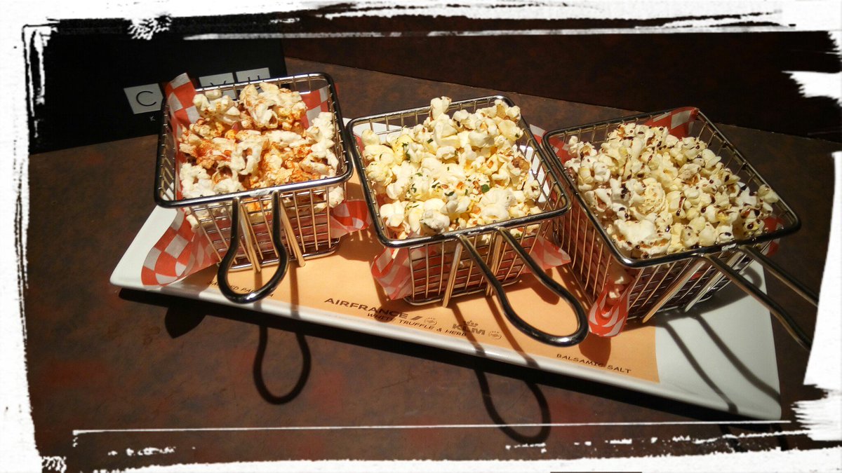ChefIanHutchins's tweet image. Late night VIP arrival... 3 flavours of Kettle Popped Popcorn!
•White Truffle &amp;amp; Herbs
•Smoked Spanish Paprika
•Balsamic Salt
#EveryonesVIP #HiltonLife