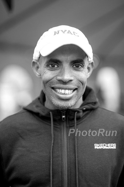 RunBlogRun's tweet photo. Meb Keflezighi finished 11th in 2:15:32 in his last competitive marathon of his career. @runmeb ran 26 marathons in his career. After his first, in @tcsnycmarathon, he told assembled media that there would not be another. #GOMEB, #skechersperformance, #athens2004, #bostonmarathon https://t.co/7hm76Jx5Gx