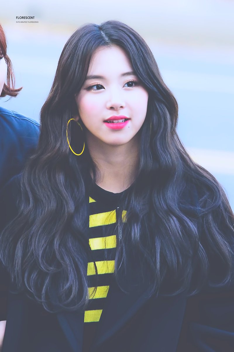 Twice ラップ のアイデア 7 件 トゥワイス Twice サナ Twice 画像