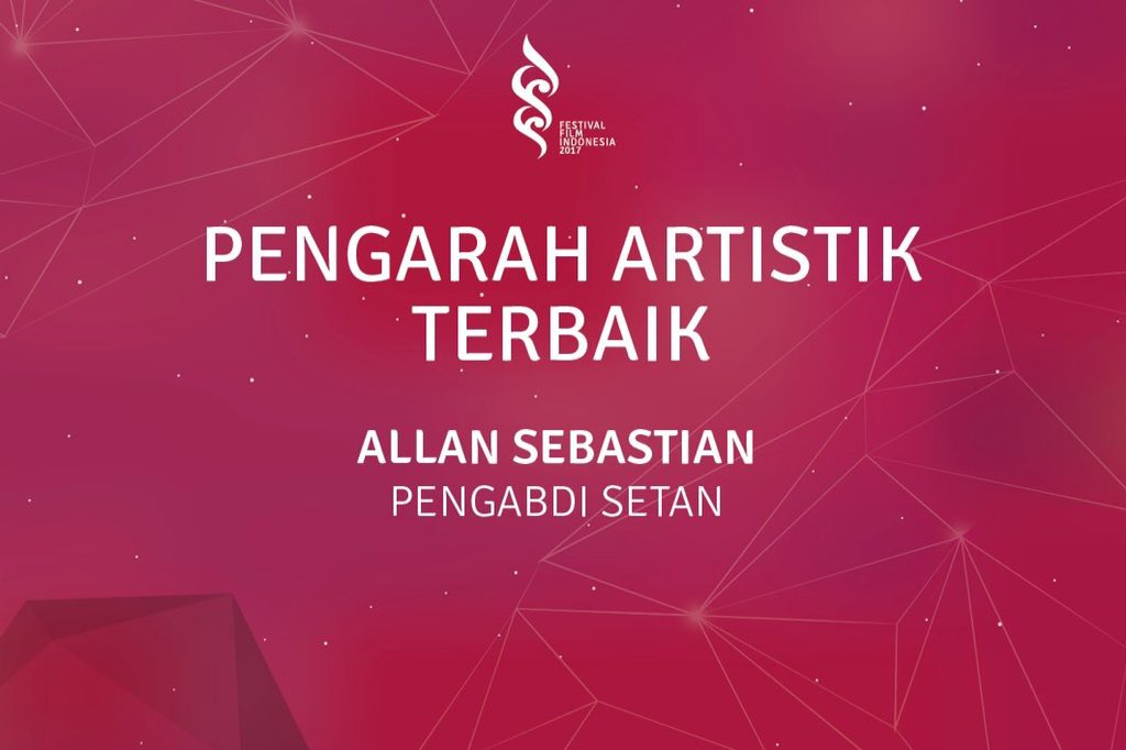 Peraih Pengarah Artistik Terbaik Festival Film Indonesia 2017 - <a href="/allan_sebastian/">allan sebastian</a> - @pengabdi_setan #PialaCitra2017 #FFI2017 #62thFFI #FilmIndonesia #BanggaFilmIndonesia #FestivalFilmIndonesia #AkuCintaFilmIndonesia #AyoNontonFilmIndonesiadiBioskop