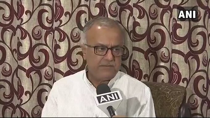 ट्विटर पर छबि देखें