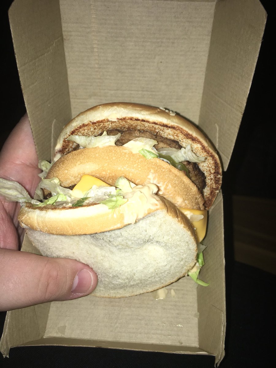 Xian_813's tweet photo. You had one job smh. McDonald’s in Tampa FL fowler ave and Nebraska tonight. @McDonalds  #keepsnitching https://t.co/u2MqyL8MNA