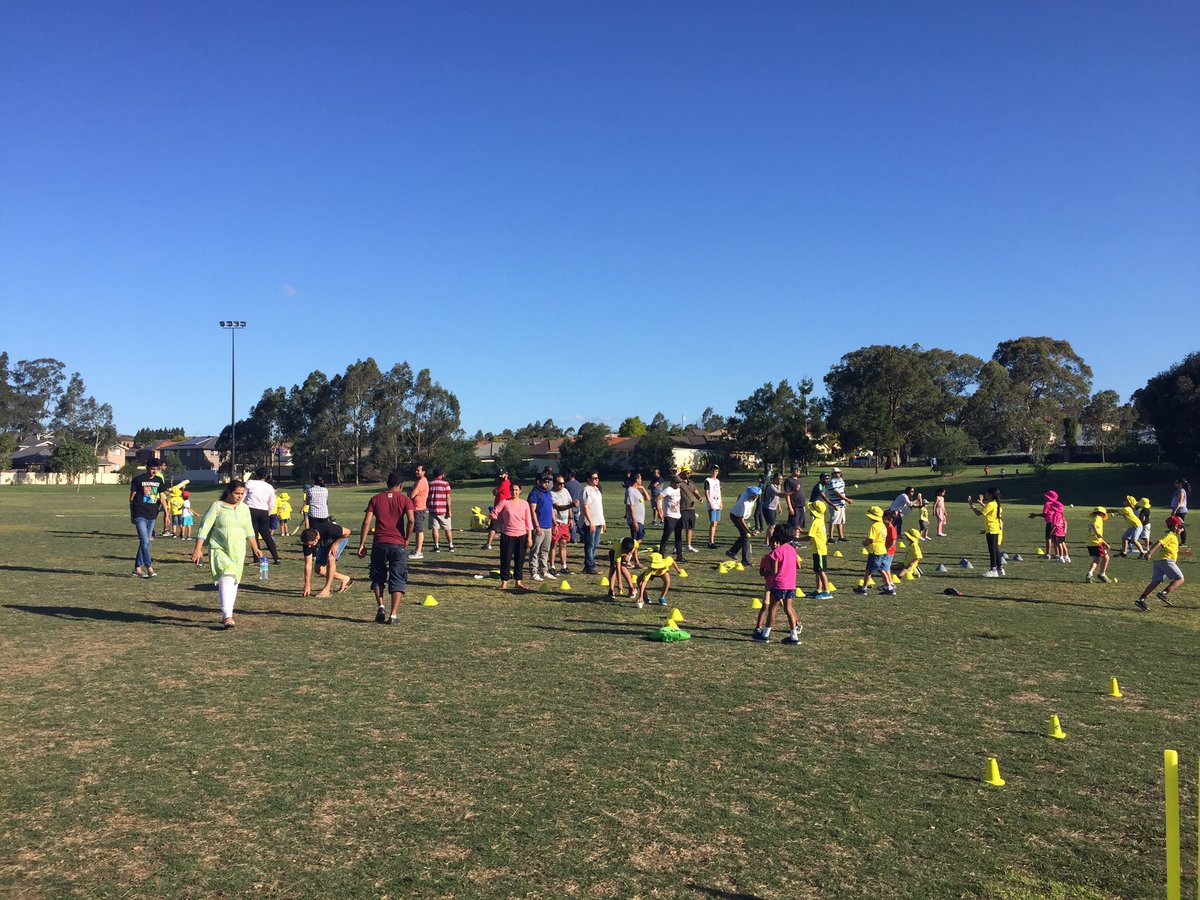 njtoscan's tweet photo. Another great turn out at #SuperSikhs #MILO #in2CRICKET & #T20Blast for season 2017/18
60 kids across both programs, parent engagement ๐๐ผ๐๐ผ https://t.co/3Le04nrBlC