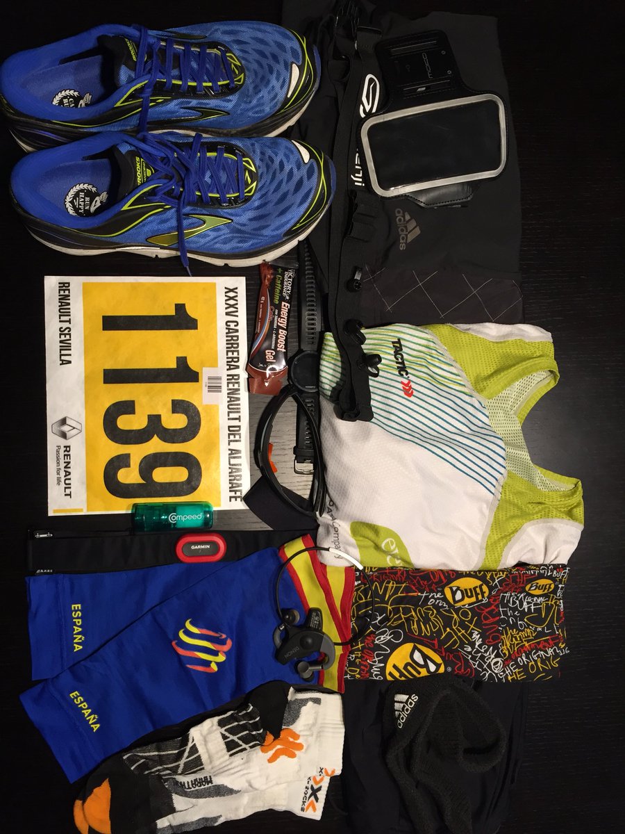 PedritoMaraton's tweet photo. Primera prueba seria de la temporada, calentando para el maratón. Vamos a por la XXXV Carrera Renault del Aljarafe. A ver qué tal se porta mi pie. https://t.co/pamTl5j9G2
