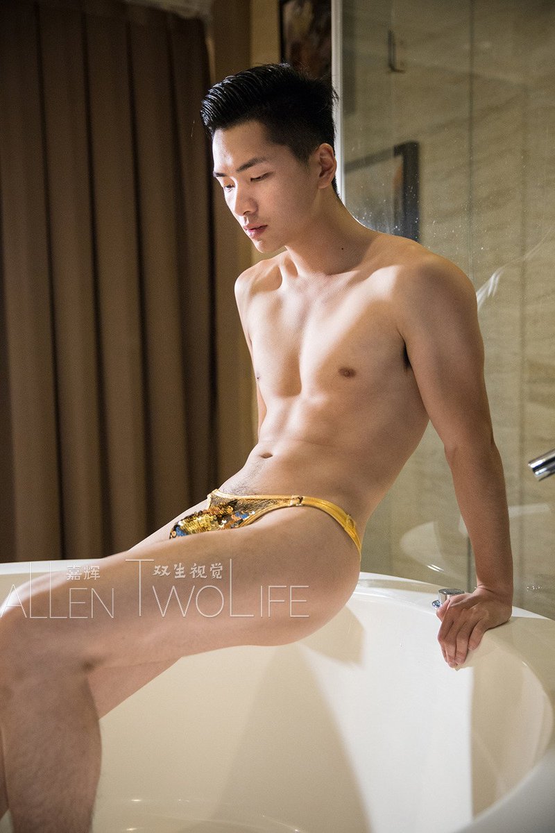 smileguy981's tweet photo. Weibo: 嘉辉Allen 2
https://t.co/IOp5KjTSD3
#Chineseguy #Allen #malehottie #Twolife #nsfw https://t.co/4ailVUdkrS