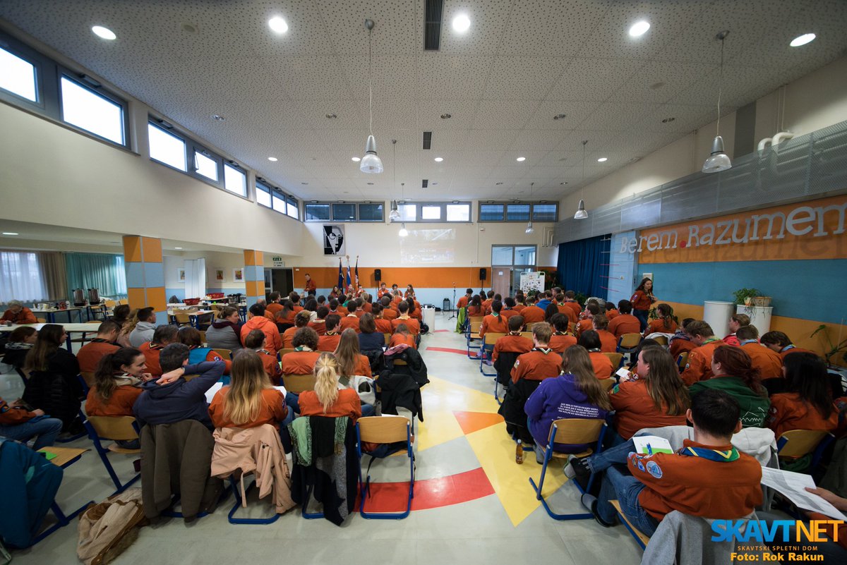 SkavtNET's tweet image. V Sežani začenjamo s Svetom Združenja #sz2017 #skavti