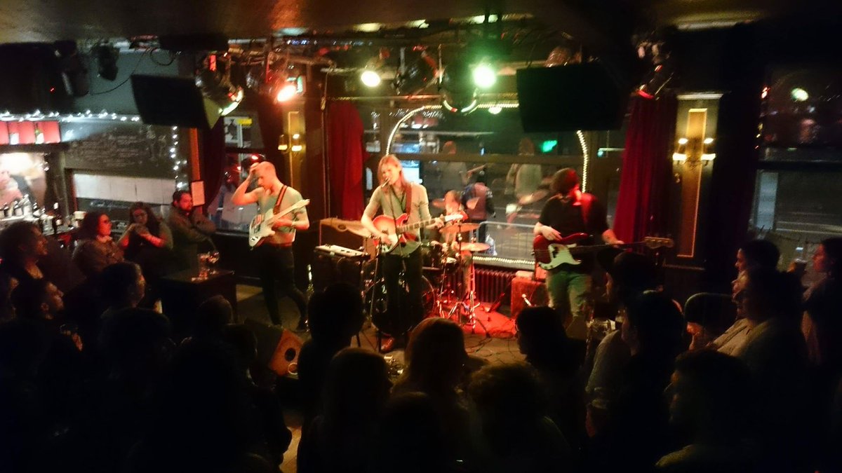 Another amazing night at the <a href="/camdenmonarch/">The Monarch</a> , thanks to everyone for packing it out! Until next time 😘😘
ZUU X