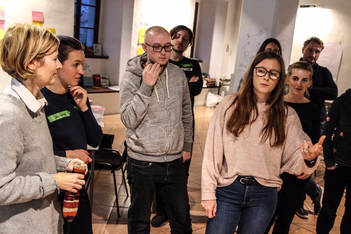 Servis 8 tweet media