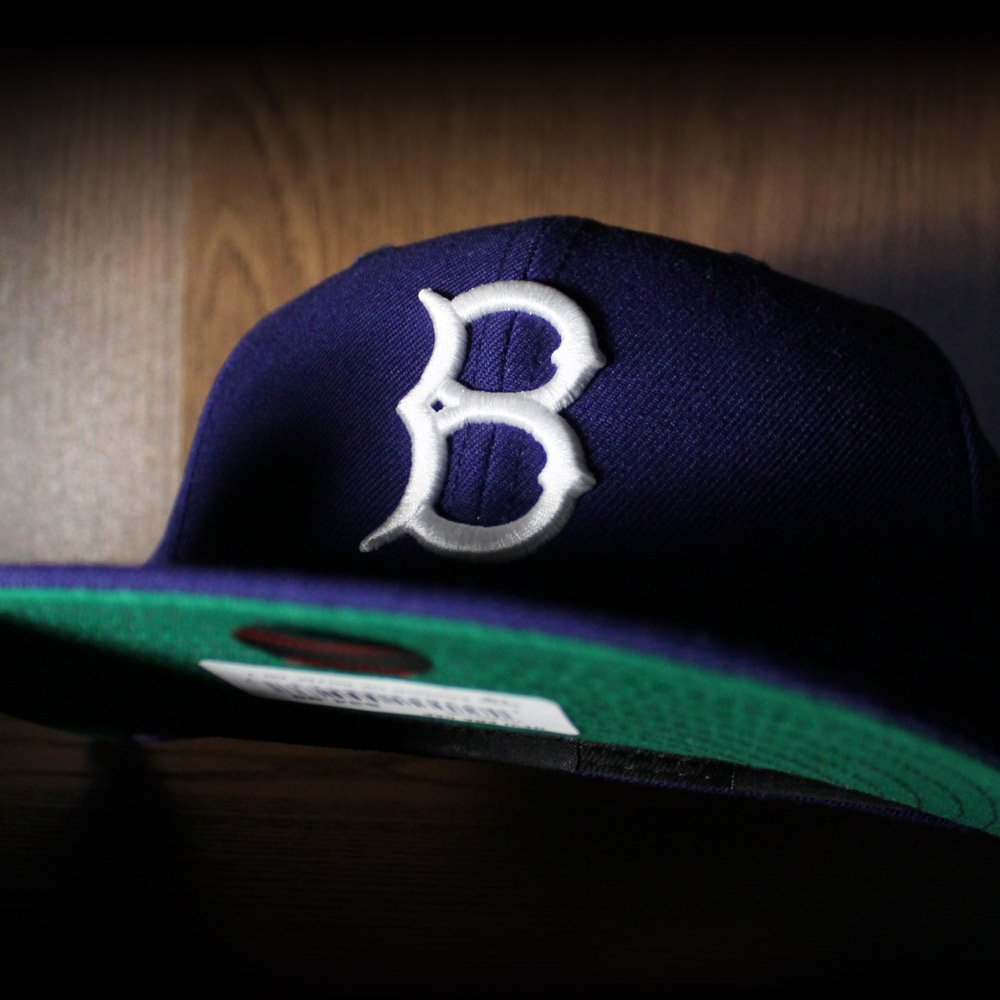 ECAPCITY's tweet photo. Retro Brooklyn @Dodgers Fitteds
https://t.co/Y4uviILJ15
#BrooklynDodgers #Brooklyn #Dodgers #fittednation #NewEraCap #flyyourownflag #speakwithyourcap #capaddict #capoholic #foreverfitteds #Teamfitted #capcollection #hatsonfire #complexkicks #kotd #whatthekicks #undftdsoles https://t.co/tqRKjlQejs