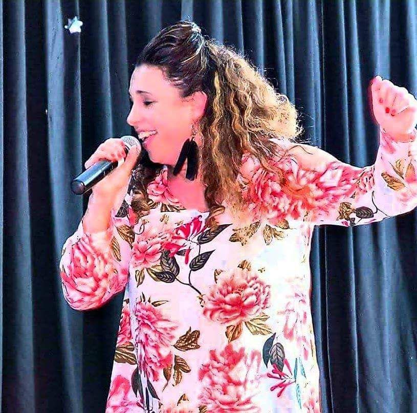 StHelierFunchal's tweet photo. We hope to see you at this years #Chistmas #Party. There is no way you could miss our brilliant singers: Sonia Nobrega &amp; Roberto Freitas

#StHelier #Madeira #Funchal #Jersey #ComiteStHelier https://t.co/P7kBG5PKGm