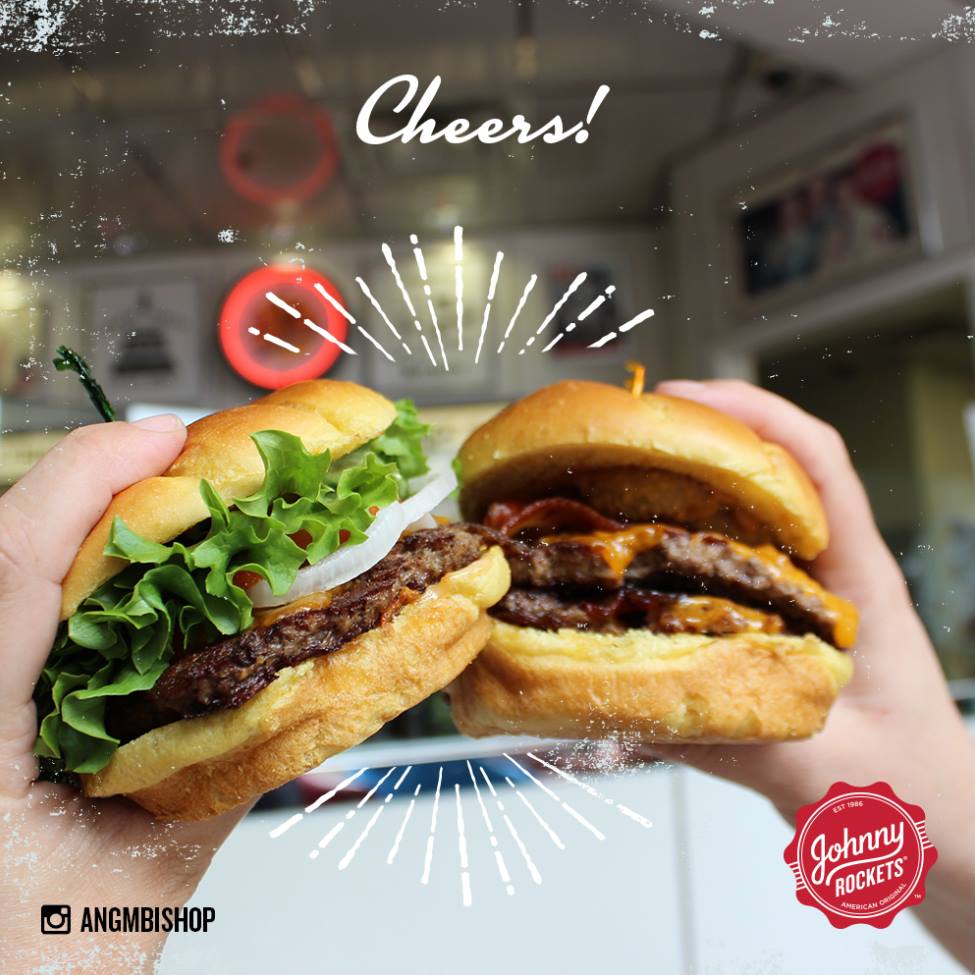 JRocketsQTR's tweet photo. Burger Meats Burger https://t.co/2GPJTk5uPh