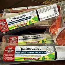 paleolifeRT's tweet photo. The #hubby is #GameDay ready w/his #FAV #snack: https://t.co/g2T18PD7z5 🏈@USBloggerRT #momwin #wifegoals #glutenfree #roadTrip #ManCave #BirdsUp https://t.co/bLv8c5Cyg3