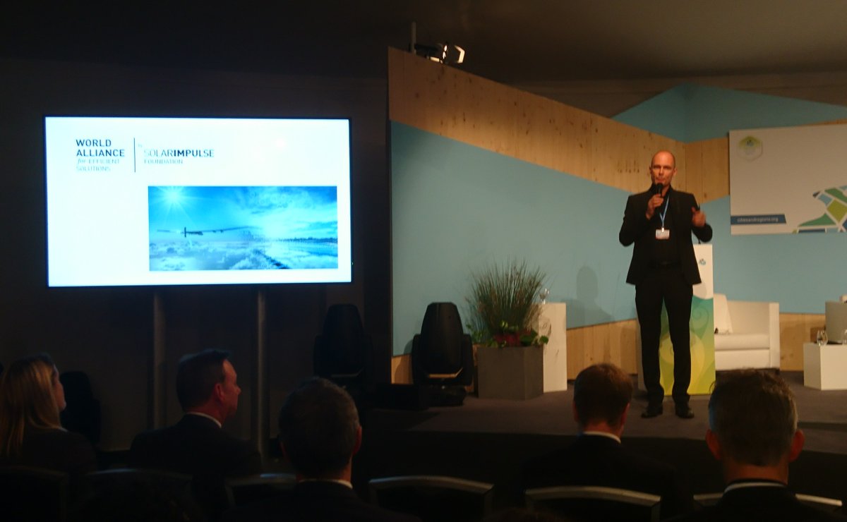Bertrand Piccard lensi aurinkovoimalla  maapallon ympäri. Nyt hän hakee uudella maailmankiertueella 1000 vastaavaa innovaatiota. "Legal frameworks should pull innovations instead pulling them." #ilmastoCOP23