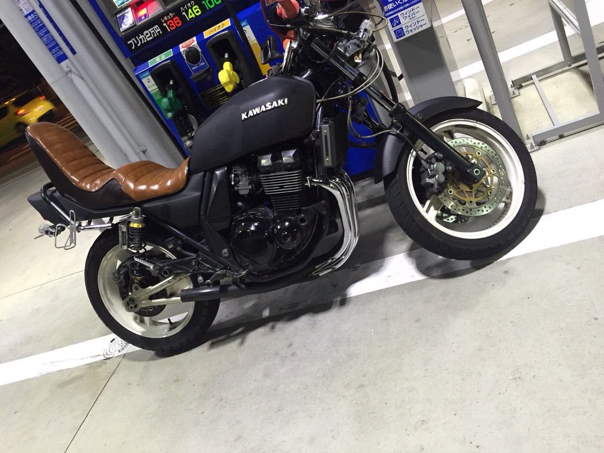 ZRX2 三段シート www.poltekkes-bsi.ac.id