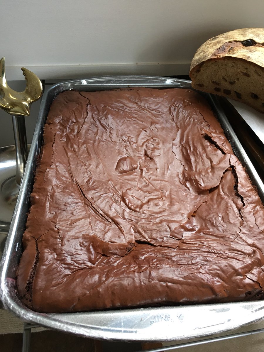 Chocolate brownie for a sunny cold day!! #hackneywick