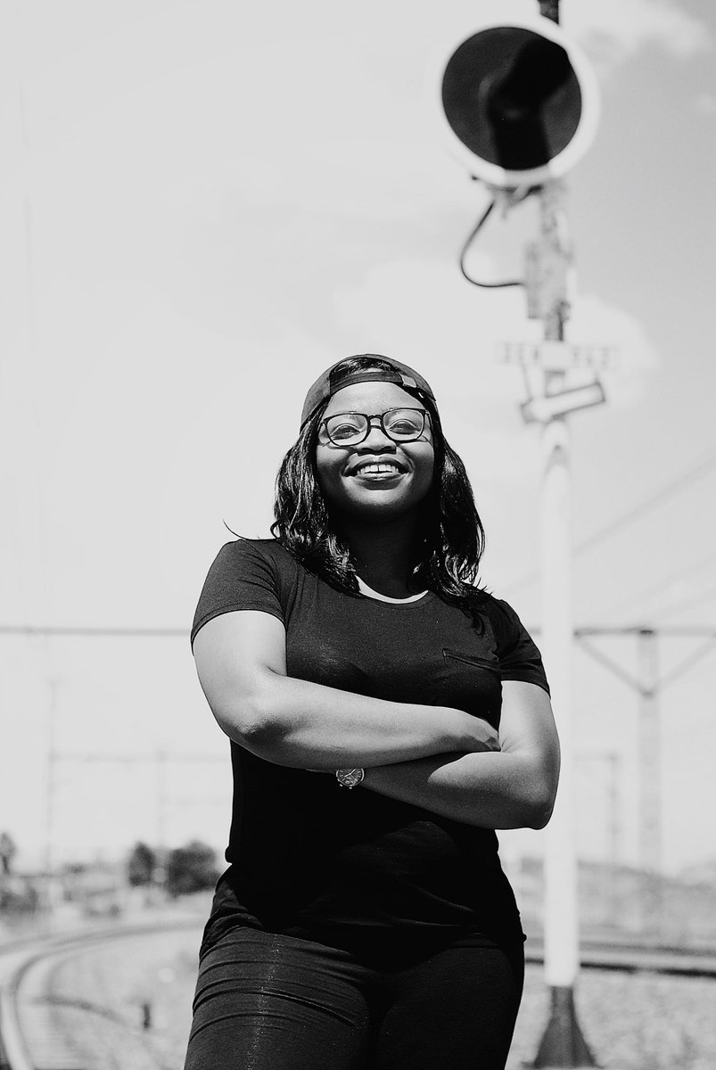 HarmonixEnt's tweet photo. Some portraits taken yesterday at the #iridesoweto meet yesterday.
Shot on my NikonD200
Edited on my mobile VSCO app.
#istoremakers #iphoneographysa https://t.co/jDU1sV4iUR