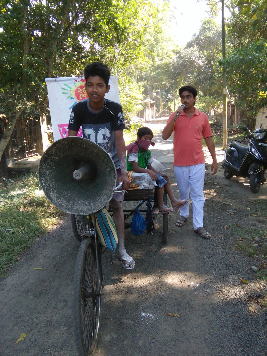 tweetsuva's tweet photo. ||This time for some Social Work ||
#PreventDengue #DengueAwareness #SaveFromMosquitoes #DEFENDagainstDENGUE
Courtesy: Arunodaya - অরুণোদয় https://t.co/3CzvOAsACI