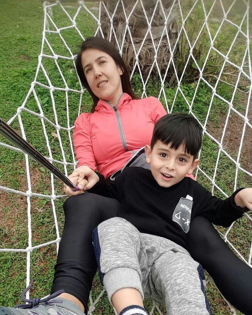 partmezzo's tweet photo. #Enjoying by #hammock in Partmezzo π΄πΆπ·π΅π΄
#Happy #weekend π
#Partmezzo #Team *
#travel #traveler #insta #instatrave⦠https://t.co/H0bWwcyHk7 https://t.co/7LmaGCbgZv