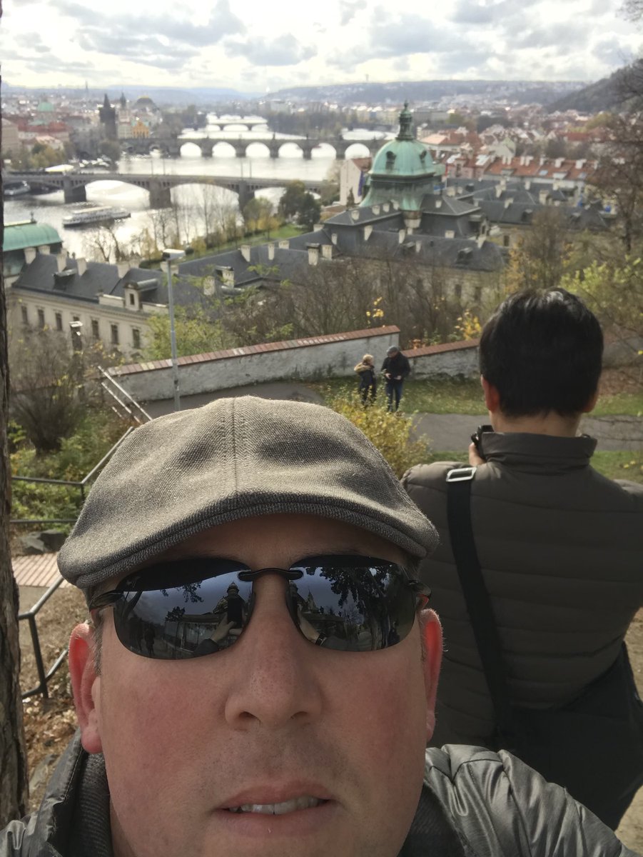 dbasolved's tweet photo. Dude wouldn’t move. #selfie #EMEAroadshow #12.3 #Prague https://t.co/2v6ubdZmkM