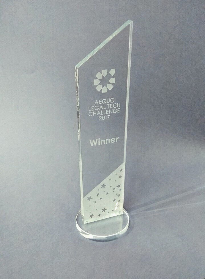 AEQUOLawFirm's tweet photo. #ALTC2017
🏆 Нагорода вже чекає на свого переможця! :) https://t.co/hbfGXoahUj