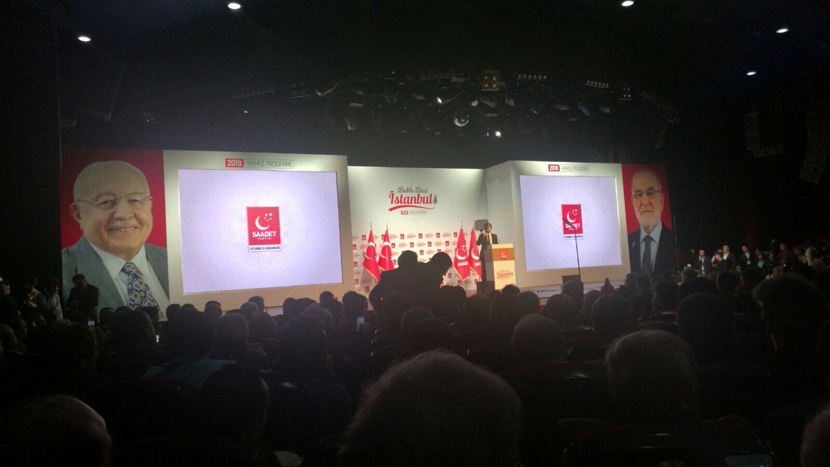 Ahmethakankrgl's tweet photo. Böyle bir programın takdimcisi olduğum için hamd ediyorum. 
#BekleBiziİstanbul https://t.co/3nooUlL2mJ