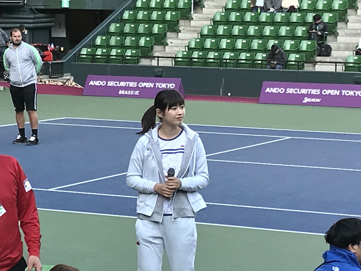 Tarou4819's tweet photo. 11/12 安藤証券オープン 東京 2017 in有明コロシアム
試合後抽選会にて
#安藤証券オープン
#佐藤朱
#iphone7quality https://t.co/6s1dFF5NtN