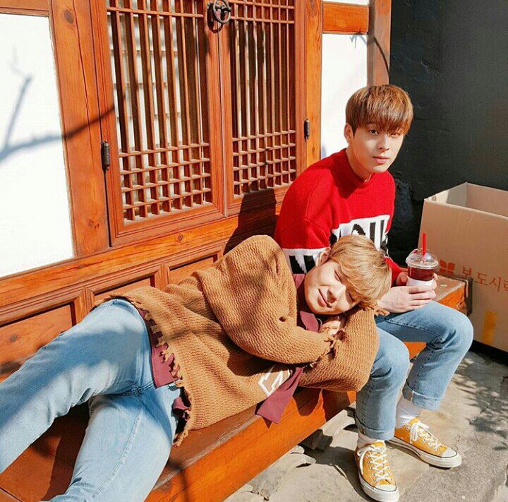 HoneystPH's tweet photo. ๐ฏPHOTO๐
111217 #HONEYST Instagram Update
#ํ๋์คํธ #๋ฐํ๊ฒ ์ด๐ #LIKEYOU https://t.co/m803fZLYXr