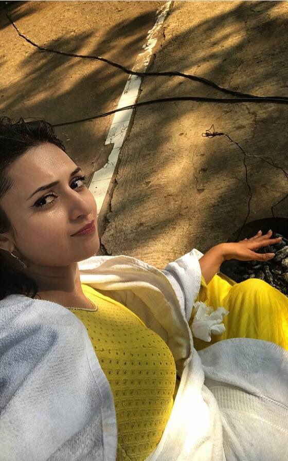 DivyankaClub's tweet photo. #Post #RainSequence #YHM

@Divyanka_T https://t.co/wxb6Cz4O6h