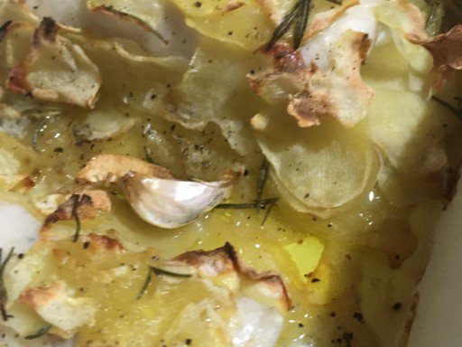 Cook_Together's tweet image. Filetti di merluzzo in crosta di patate di Maria Elvezia
Scarica l' #app Android dlvr.it/Q0X8L6 | IOS dlvr.it/Q0X8L8 dlvr.it/Q0X8LB