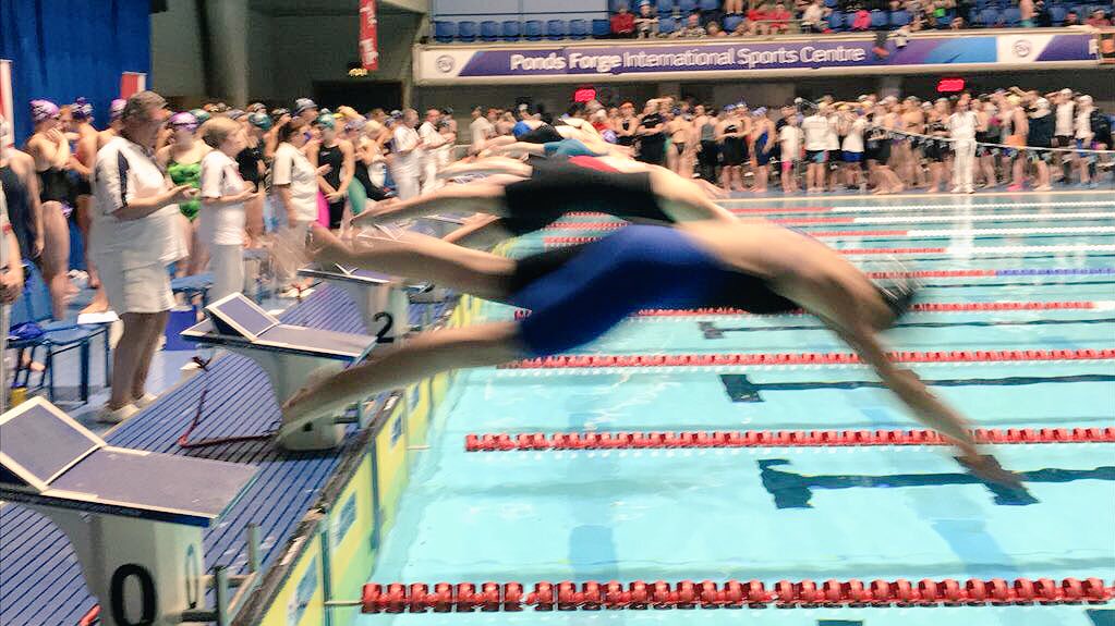 BrunelSwimTeam's tweet photo. Itβs been a great weekend so far in Sheffield with good swims from everyone! Full results from across the three days coming up soon... πββοΈπββοΈ #BUCsc #BrunelSwim https://t.co/12G1oaTGGj