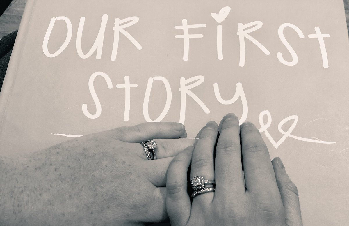 New Blog Post: finally there is a a baby book for 2 Mum and 2 Dad families! bit.ly/2zB0OEU