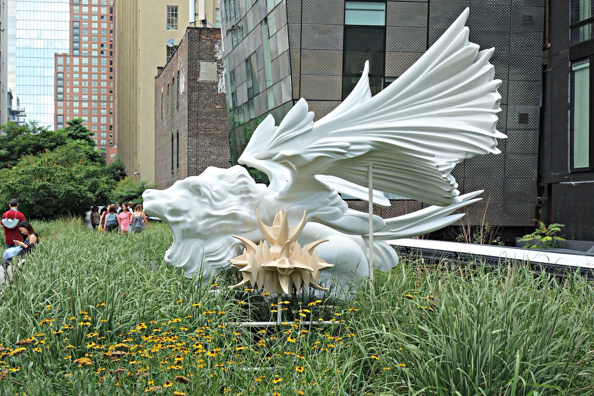 100sculptors's tweet photo. New sculptures on display on New York's High Line including works by Joanna Malinowska, Radamés Figueroa, Sheila Hicks, Marguerite Humeau and Alice Baremboym @highlineartnyc @marguerite_humeau @joanna.malina #sculpture #mutations #newyork #highline https://t.co/BwopT9eSJl