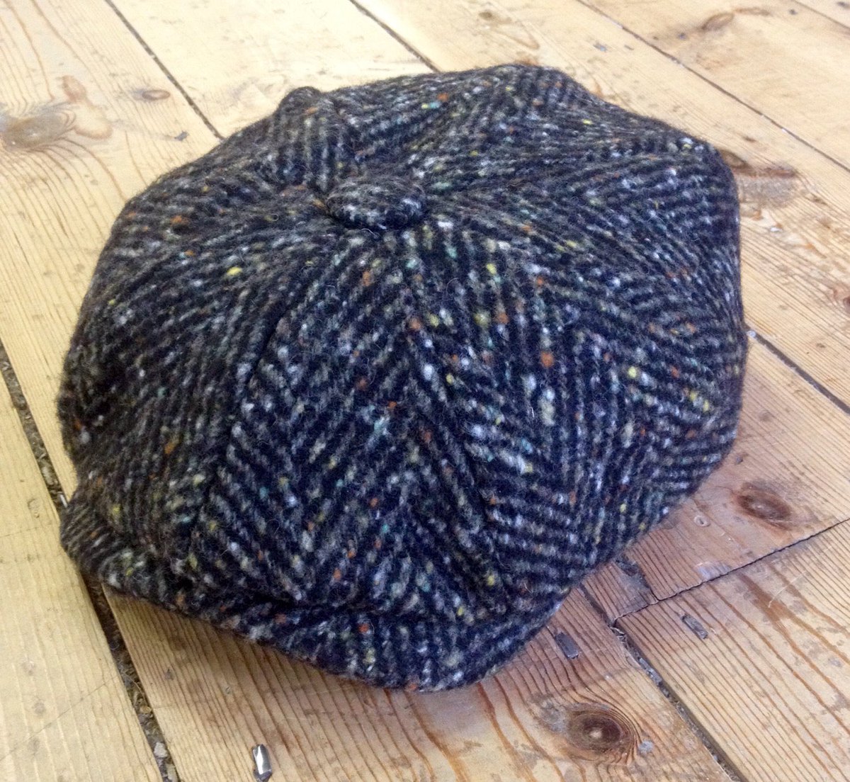 tweelsuk's tweet photo. Tweels
Chunky Herringbone Wool Cap
#mensfashion 
 #dapper #accessories #woolcap #newsboy https://t.co/RdZUp4XVS2 https://t.co/lL6G5kATZQ
