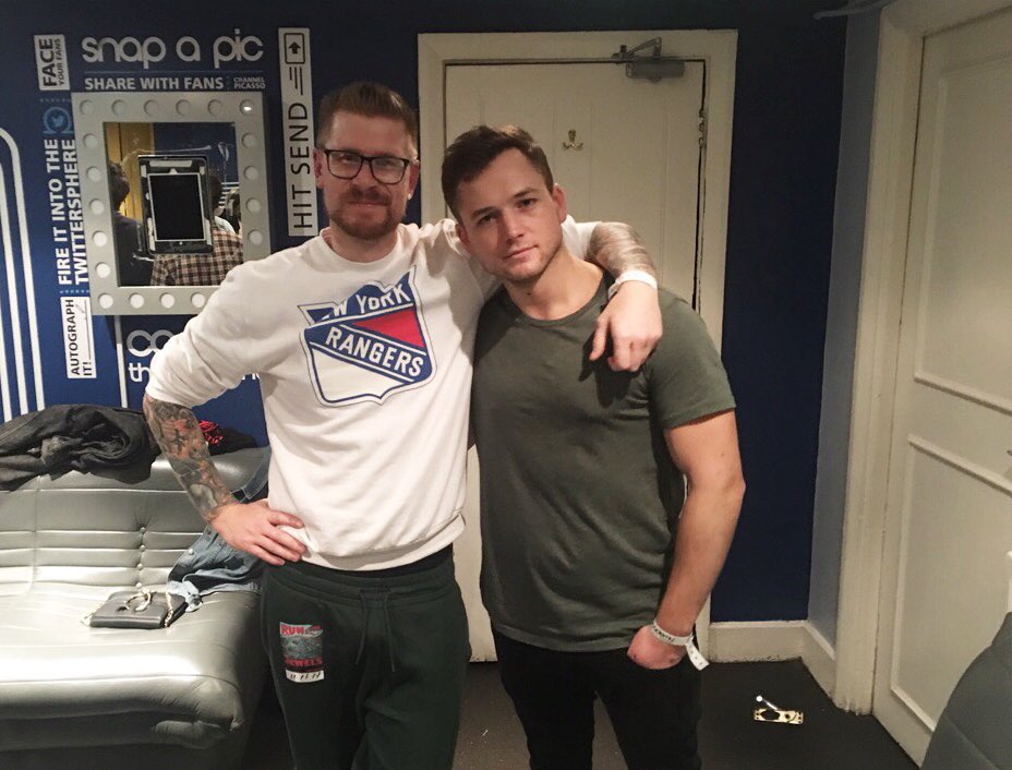 officialillwill's tweet photo. Good to meet you last night @TaronEgerton. Happy Birthday! And thanks for coming out and celebrating it with us. @runjewels 👉🏻🤛🏻 https://t.co/vTAEUHHAp2
