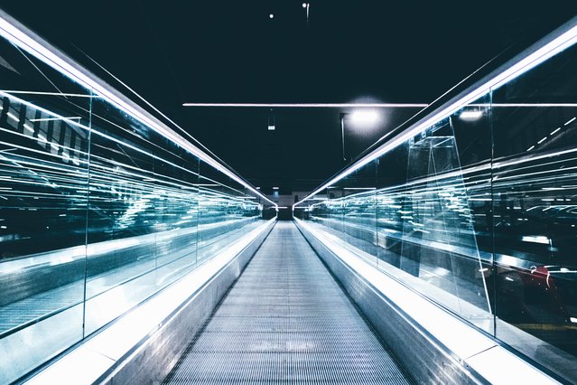 M_M_Elrayes's tweet photo. The future was fully on display at #oow17! Don't wait on the sidelines! Create tomorrow, today: https://t.co/0vXeuTGLvm https://t.co/VqhwFts3cs