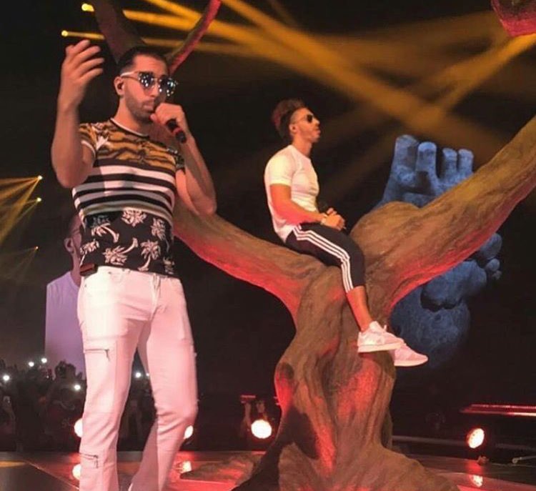 Phrase_PNL's tweet photo. Toulouse 🌍
#PNLTour https://t.co/tCjuqF9o8Z