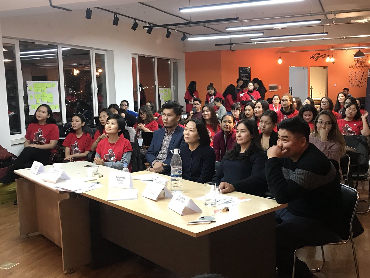 baigali_violin's tweet photo. #SWWomenUlaanbaatar #SWUlaanbaatar #SWWomen #StartupMongolia #WorkCentral #StartupWeekend @EnkhbolorG https://t.co/iXP2MIG7FI