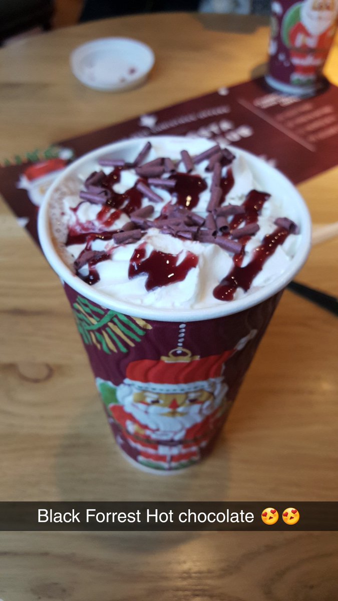 JadeBolland's tweet photo. Black forest hot chocolate 😍 should do these all year round! @CostaCoffee https://t.co/khviDYpQPH