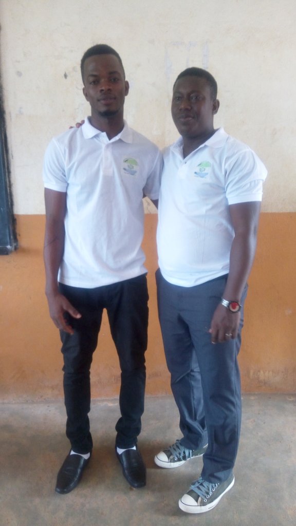 We are the staff for the Hanneh French children and youth foundation Sierra Leone.