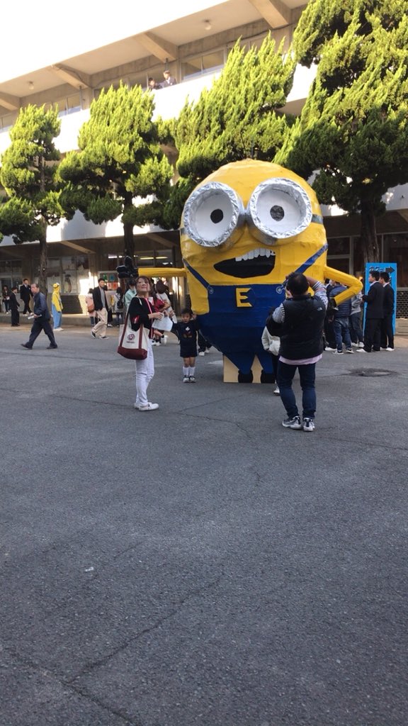 s19_k1's tweet photo. 多高の文化祭〜
ウォーターボーイズ凄かった👍
勇雅ちゃん┏○)ｵﾂｶﾚ https://t.co/F6kRCaajUU