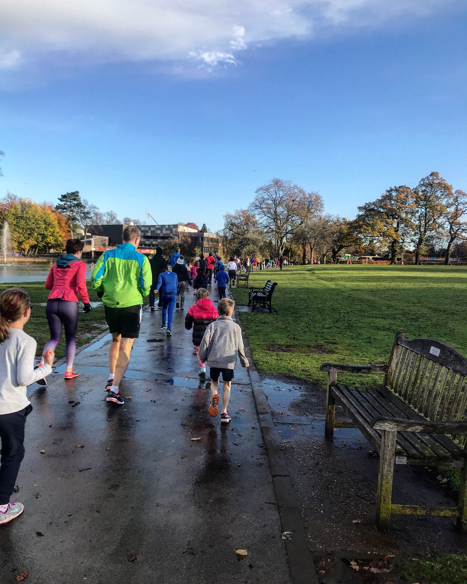 ImmyKaur's tweet photo. Another awesome morning @CannonHillJNRPR. #Anaadh working hard today. Thank you to all the volunteers for making it happen, your dedication every week makes this happen #JuniorParkRun. https://t.co/aYJIQ0OHi0