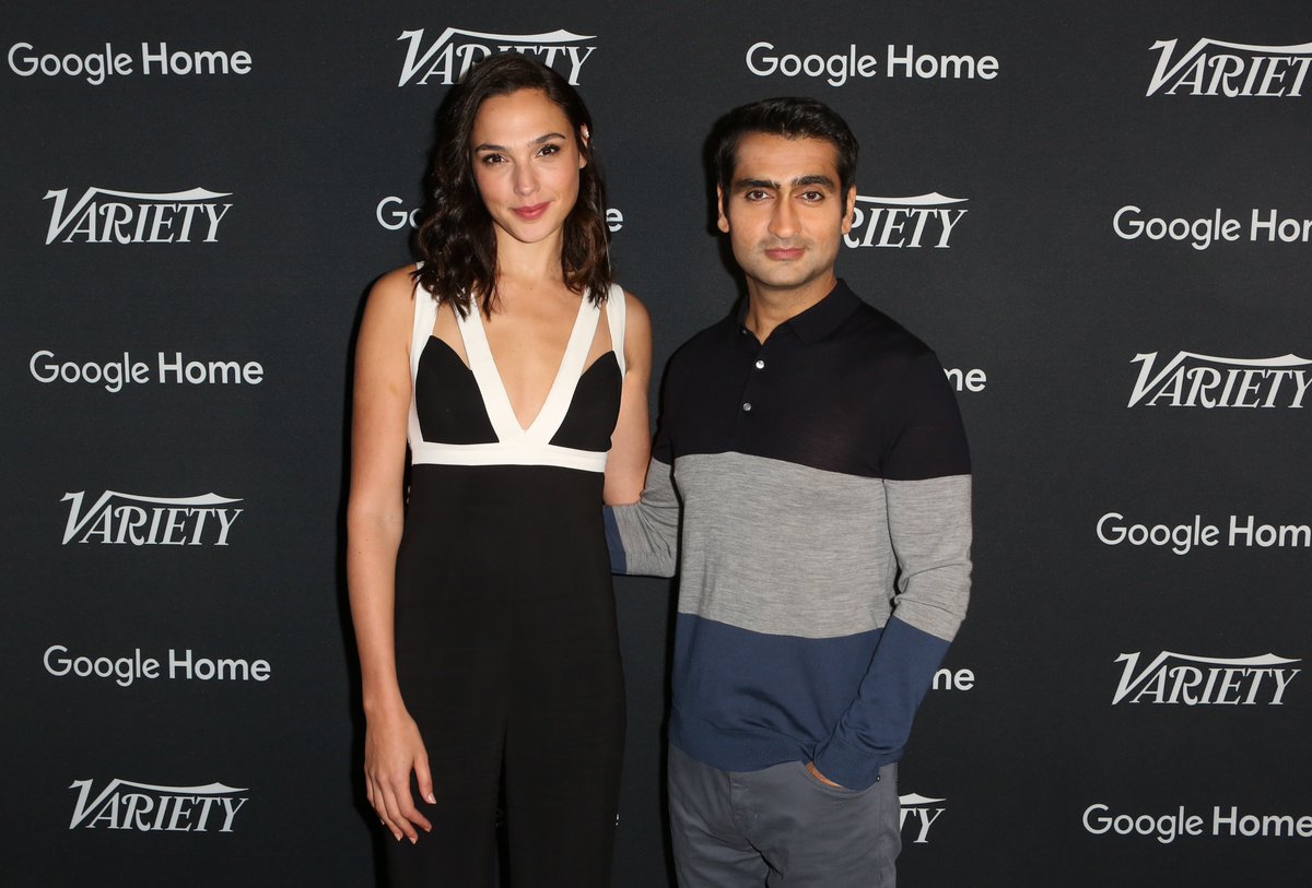 Gal_Gadot_Daily's tweet photo. November 11 - Variety's 'Actors on Actors' Studio in Los Angeles #GalGadot 
More : https://t.co/4eApuWbDar https://t.co/IuvdJEnRL2