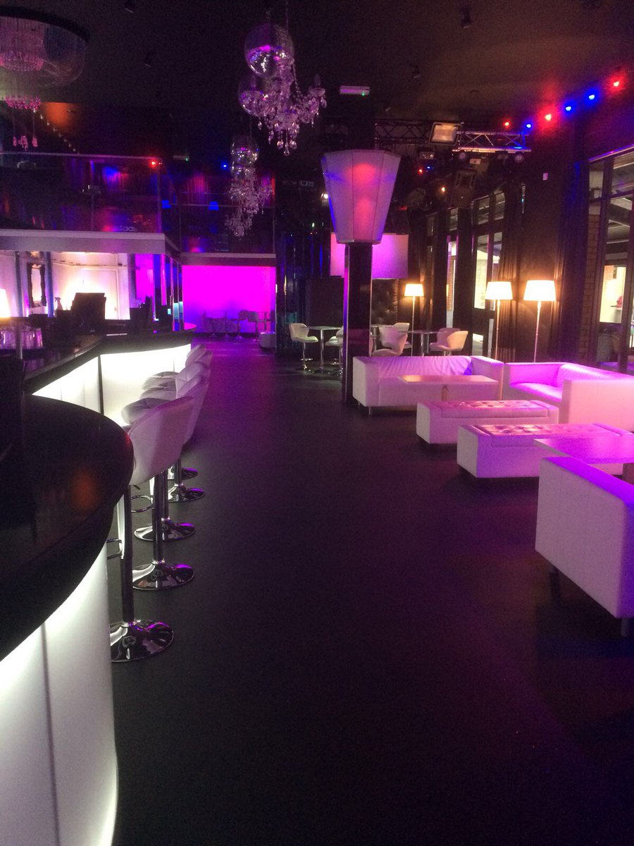 Vacancies(Bar, floor staff &amp; Restaurant staffif you are interested in applying please contact us direct for more details: 020 8466 7799