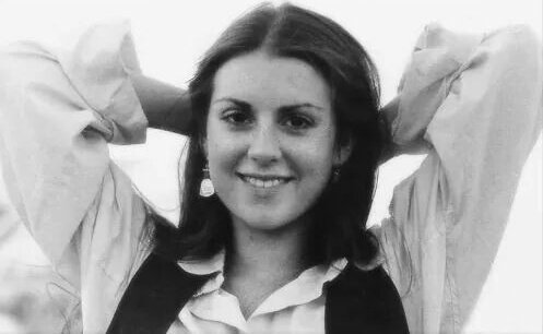 Happy birthday to this comedy genius and owner of my heart   Megan Mullally - November 12, 1958. 