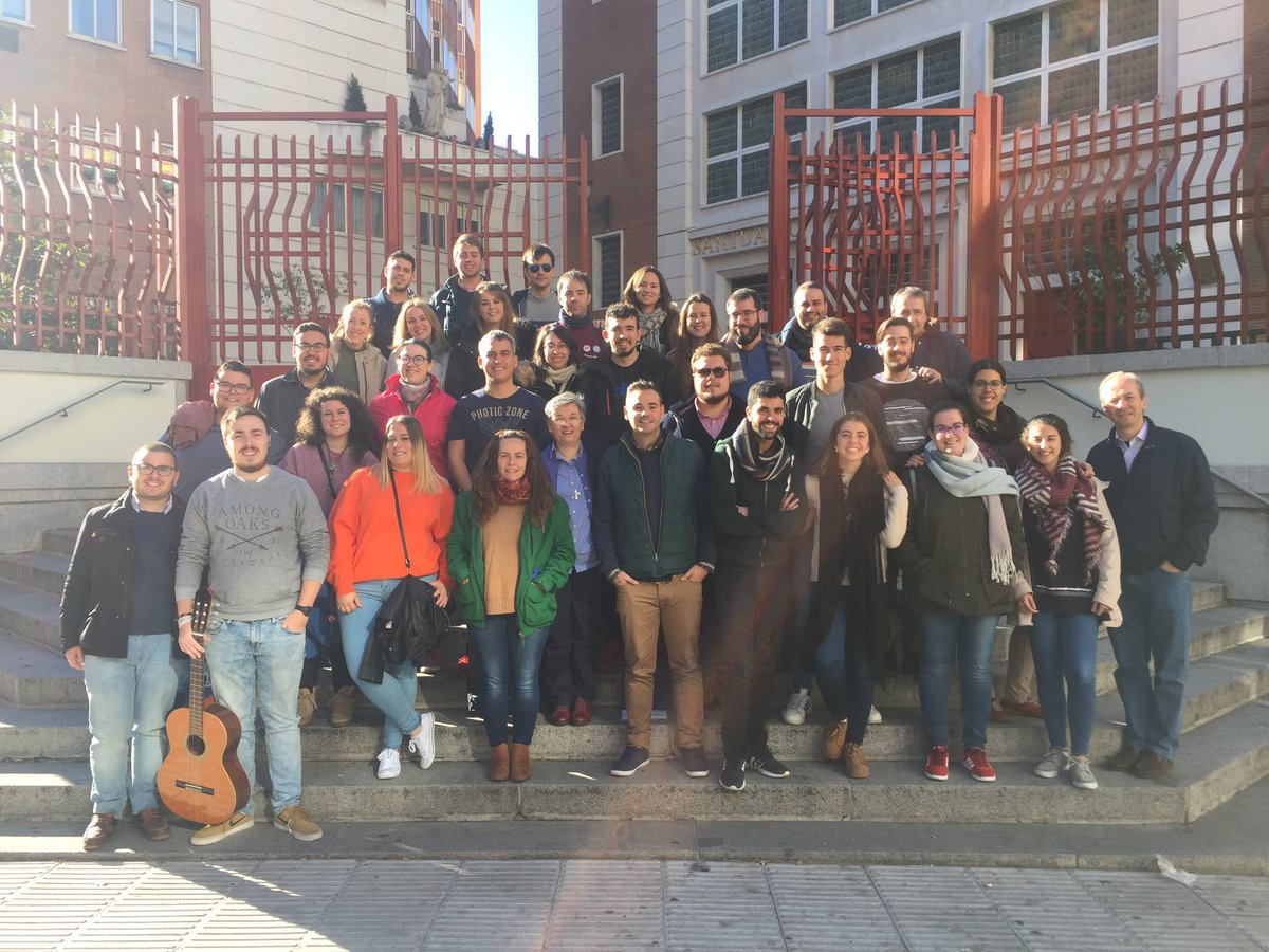 MJS_es's tweet photo. Foto de #familia del #IIIFOROMJS #callejerosdelafe https://t.co/R57NaKgSZQ
