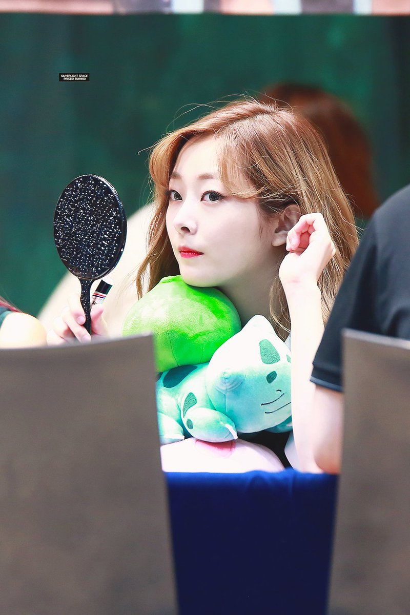J_eunwoo_kr's tweet photo. 축 머금고 있다면 그건 너🍀
#프리스틴 #은우 https://t.co/fKkWWpXHK8