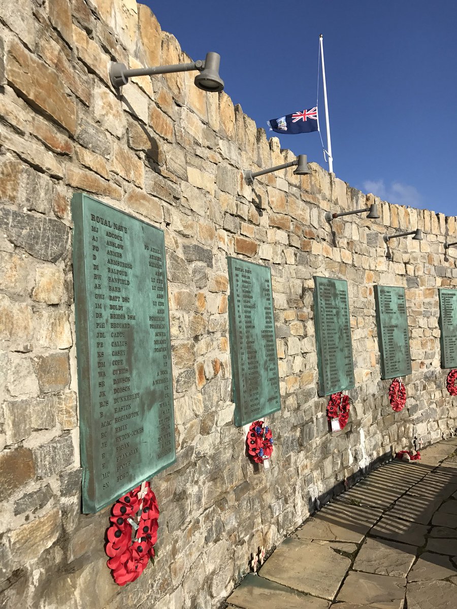 FalklandsinUK's tweet photo. At the going down of the sun and in the morning. We will remember them. #FreedomfromtheSea #RememberenceSunday #Falklands #Falklands35 @SAMA82office @PoppyLegion @DefenceHQ @UKOTAssociation @RoyalNavy @BritishArmy @RoyalAirForce https://t.co/COJZO60lMz