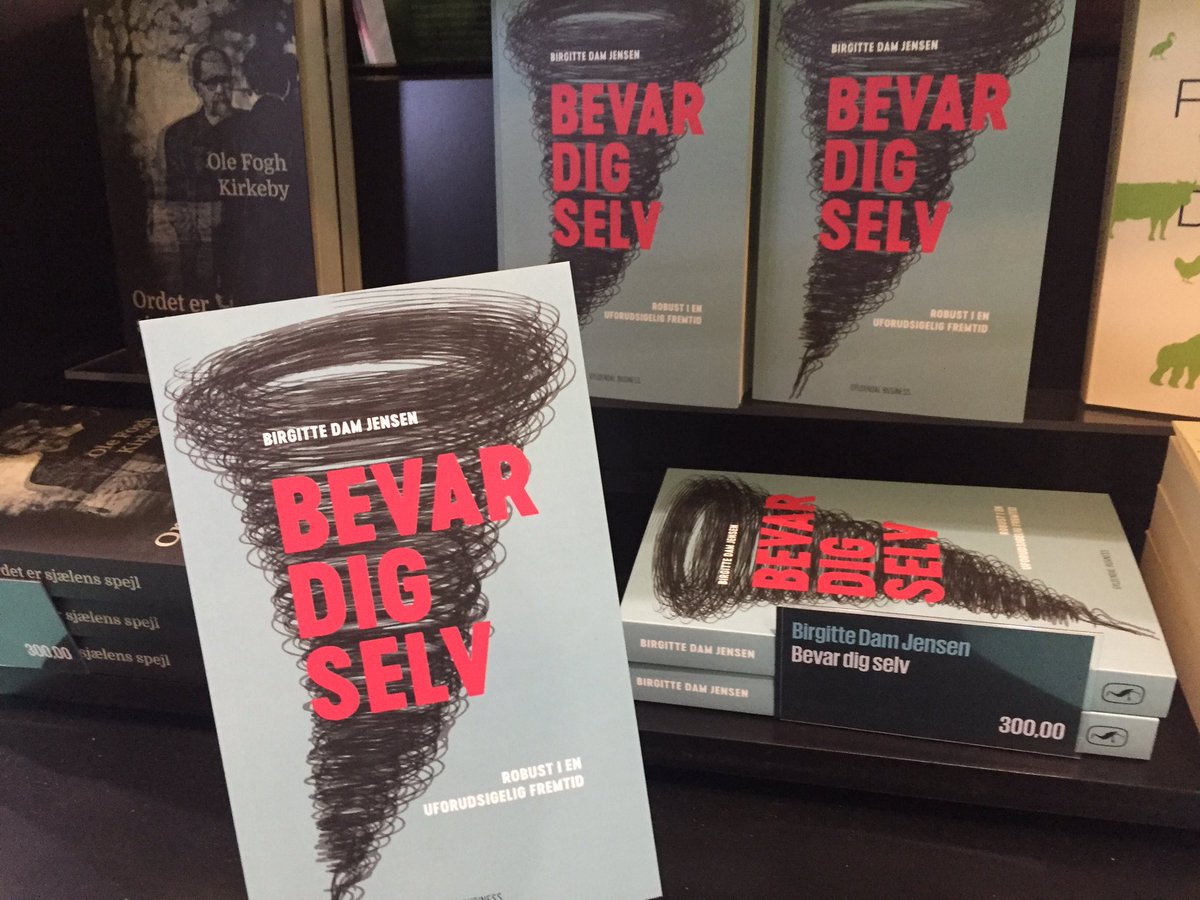Birgitte_DJ's tweet photo. Så kom jeg på bogforum... #bevardigselv #robust #bogforum https://t.co/LvOMh9IX0b