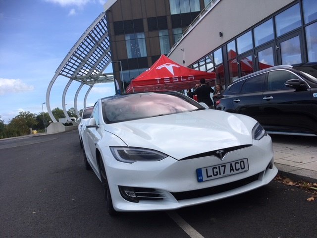 splashmaps's tweet photo. Loved the @BigGreenEvent "At least 15 stands all claiming to shave 10% off your energy bill!" But why were there 2 brilliant #mapping companies there? @TomTom @LushLtd @suezUK #recycled #polyester #SplashTex https://t.co/699SJHNIHW https://t.co/UR2vMLX0WP